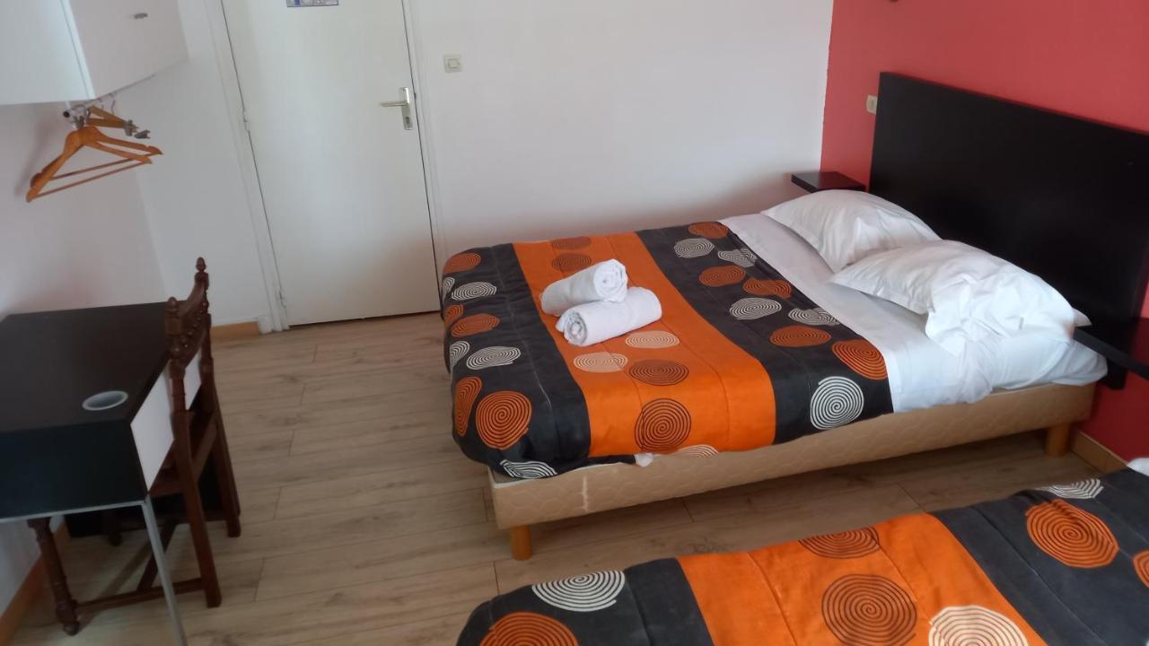 Hotellerie Normande Dozulé エクステリア 写真