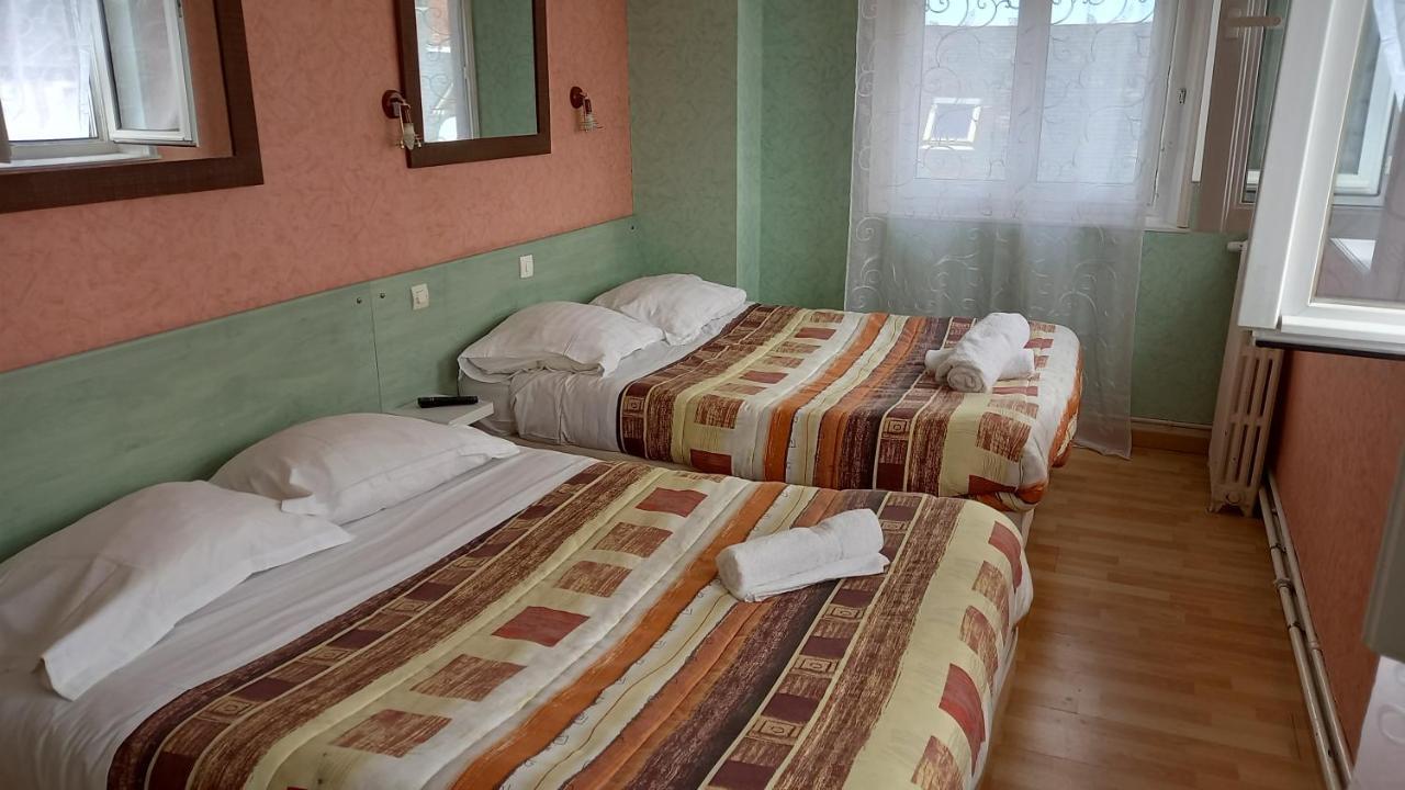 Hotellerie Normande Dozulé エクステリア 写真