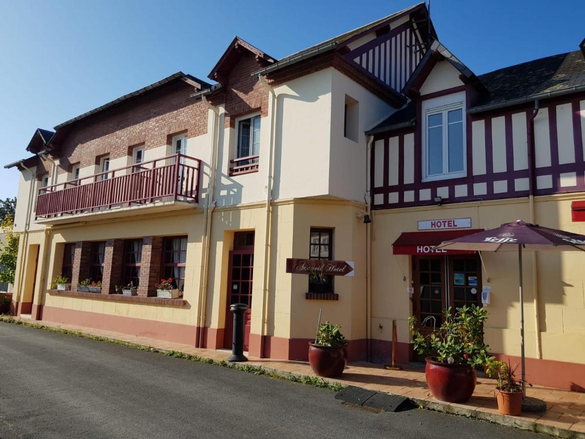 Hotellerie Normande Dozulé エクステリア 写真