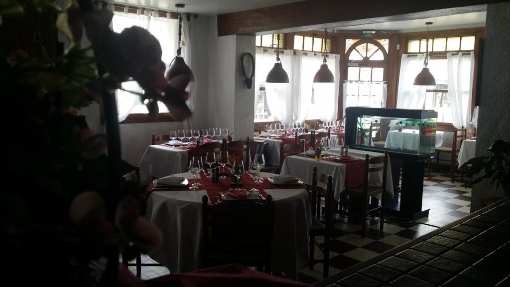 Hotellerie Normande Dozulé エクステリア 写真