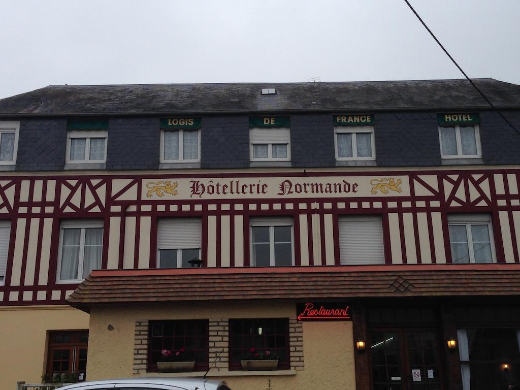Hotellerie Normande Dozulé エクステリア 写真